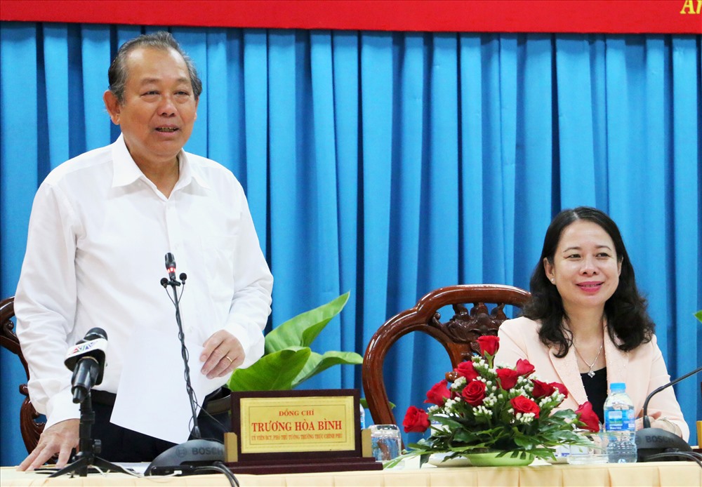 Phó Thủ tướng Thường trực Chính phủ Trương Hòa Bình phát biểu tại buổi làm việc với Tỉnh ủy An Giang. Ảnh: LT