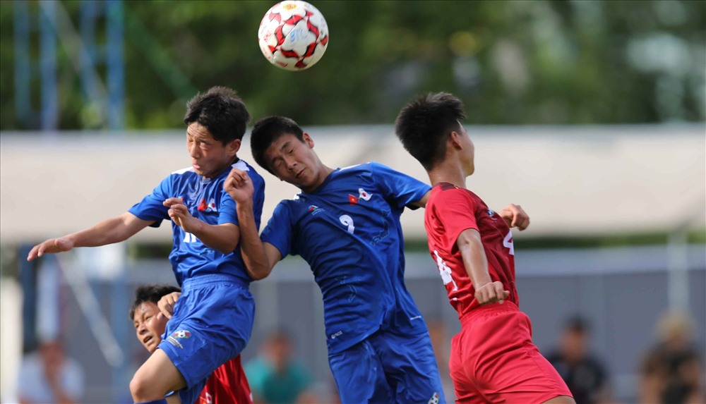 Giải bóng đá U13 quốc tế Việt Nam – Nhật Bản là dịp để các đội bóng trẻ giao lưu, học hỏi về nhiều mặt. Ảnh: D.P