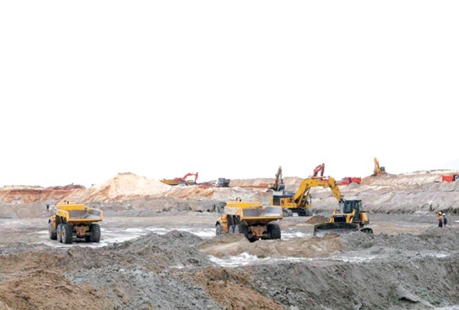 Nhiều tranh cãi nổ ra xung quanh Dự án mỏ sắt Thạch Khê 