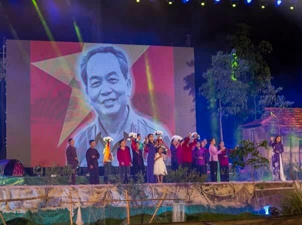 Huyện Lệ Thủy (Quảng Bình) - quê hương của Đại tướng Võ Nguyên Giáp - đã có nhiều đổi mới trong quảng bá hình ảnh của Lệ Thủy để thu hút khách du lịch. Ảnh: VNT