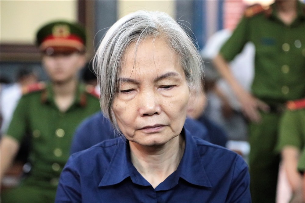Bị cáo Nguyễn Thị Kim Xuyến bị tuyên tổng hợp hình phạt là 30 năm tù. Ảnh: T.S