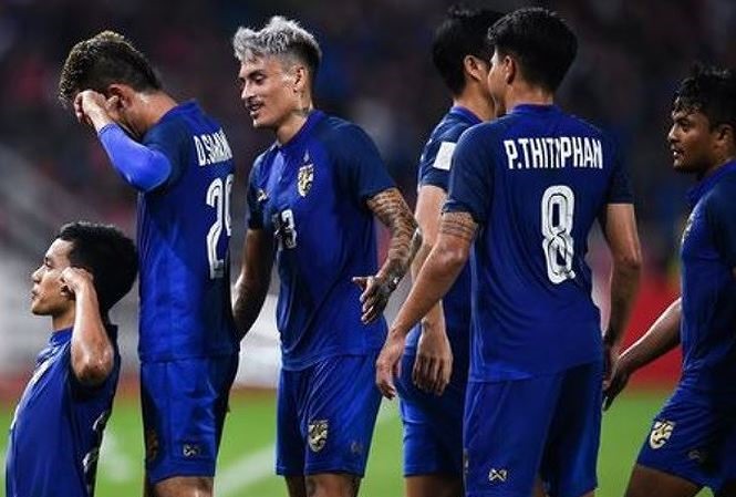 ĐT Thái Lan nhận thất bại cay đắng tại AFF Cup 2018.