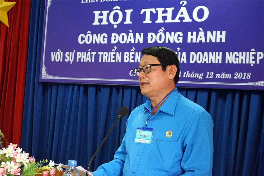 Phó chủ tịch LĐLĐ Cà Mau Trần Việt Hòa ” đồng hành cùng doanh nghiệp” là việc làm thường xuyên của tổ chức công đoàn (ảnh Nhật Hồ)