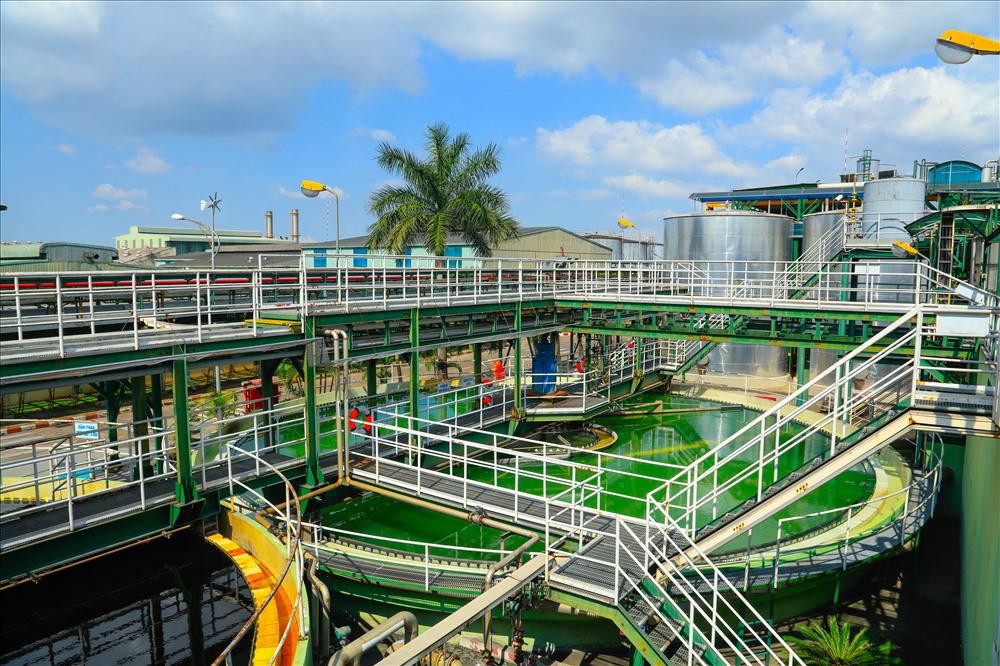 Hệ thống xử lý nước thải hiện đại, ứng dụng công nghệ xử lý Nito sinh học từ Nhật Bản.
