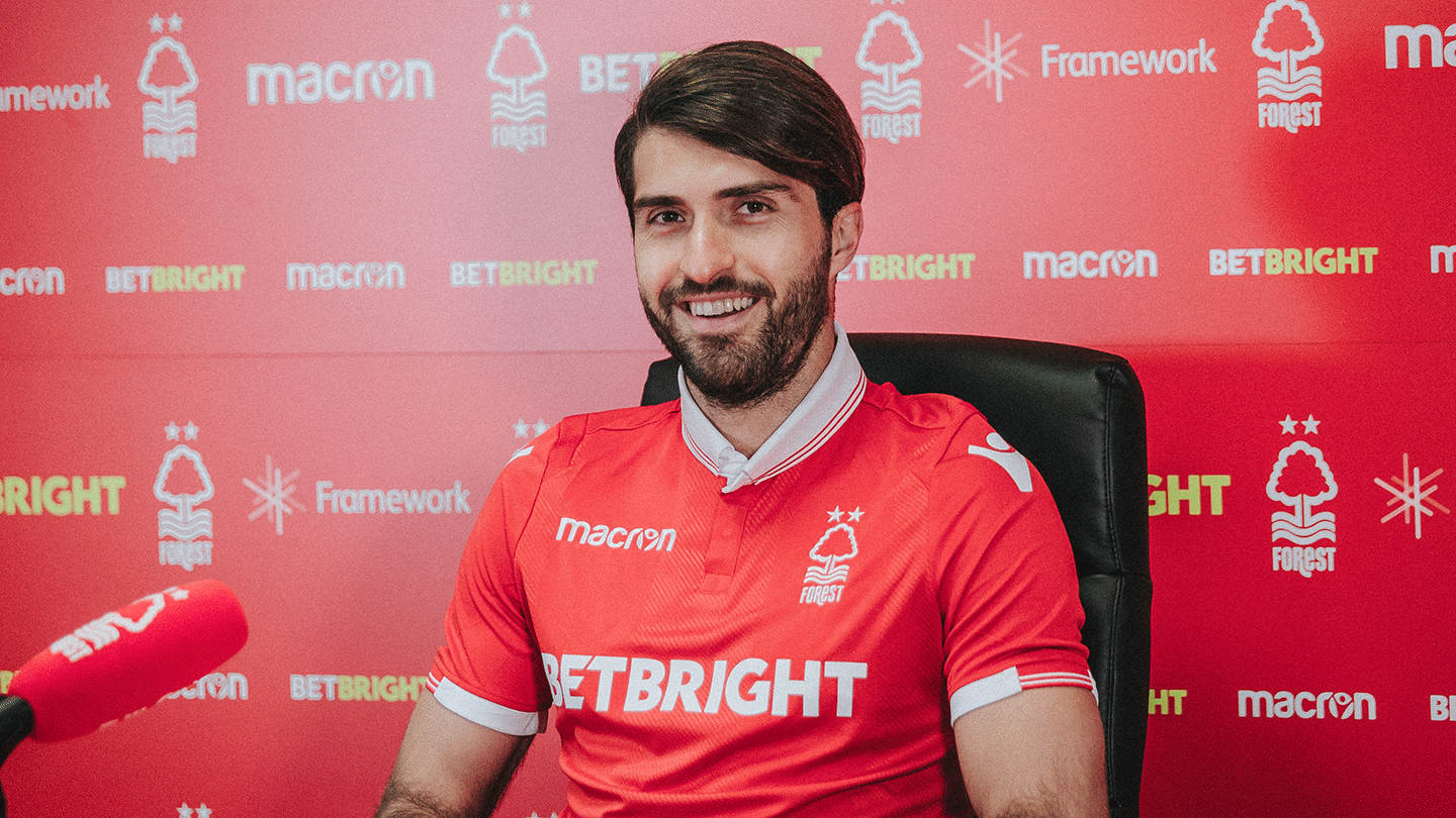 Tiền đạo: Karim Ansarifard