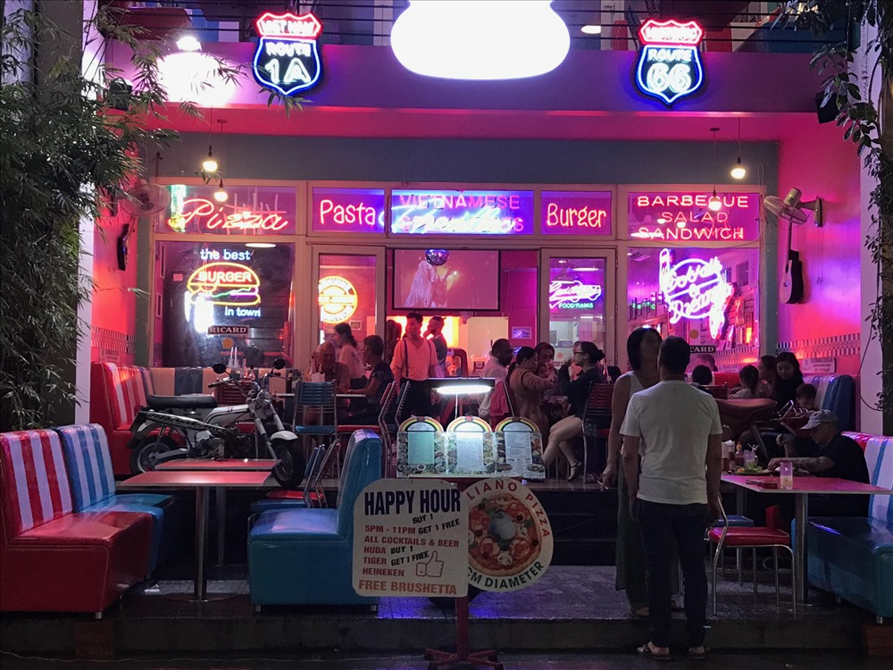May còn có một nụ hôn...