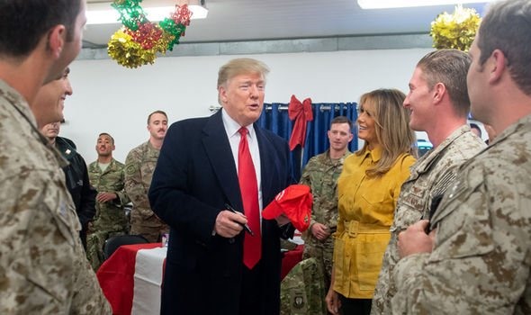 Tổng thống Mỹ Donald Trump và Đệ nhất phu nhân Melania Trump trong chuyến thăm quân đội Mỹ ở Iraq. Ảnh: Getty