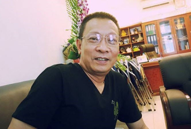 Hình ảnh đời thường của MC Lại Văn Sâm. 