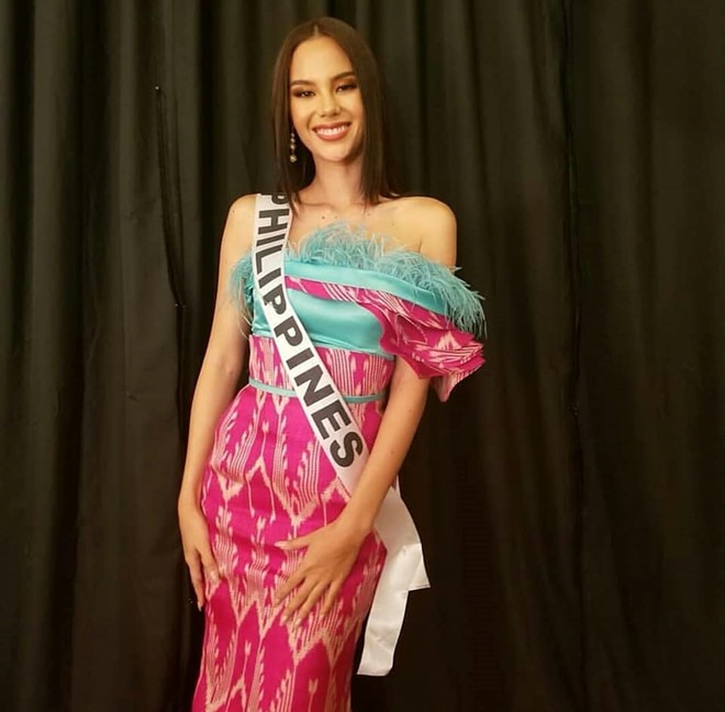 Cô từng giành chiến thắng tại Hoa hậu Thế giới Philippines 2016 - một cuộc thi sắc đẹp cấp quốc gia. 