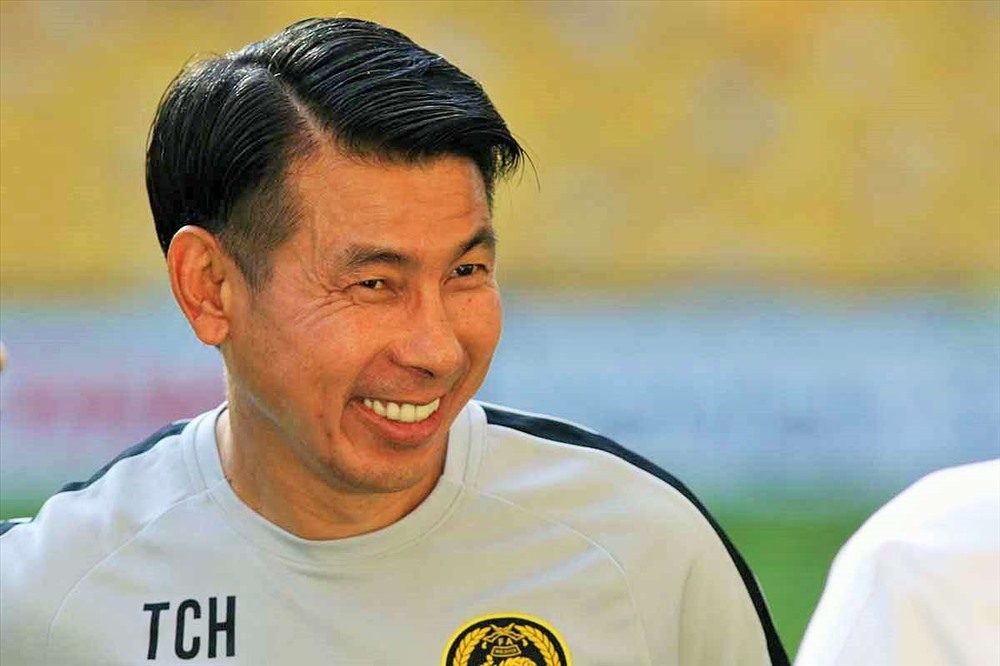 HLV Tan Cheng Hoe muốn các học có tâm lí tốt trước 2 lượt trận chung kết. Ảnh: AFF