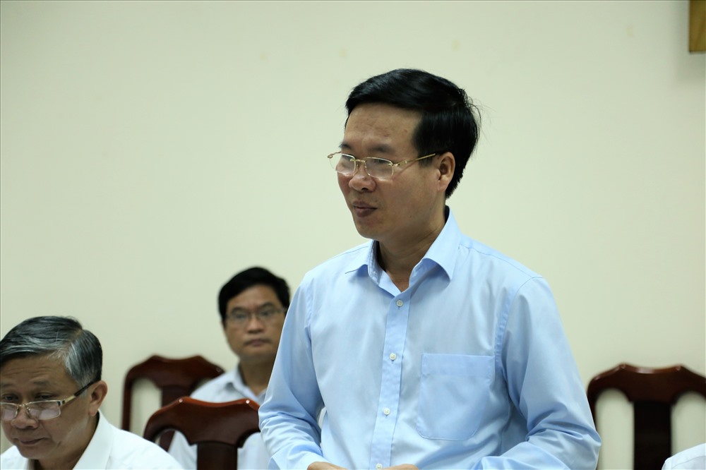 Đồng chí Võ Văn Thưởng biểu dương những thành công của công viên phần mềm Quang Trung đạt được trong thời gian gần đây. Ảnh: Trường Sơn