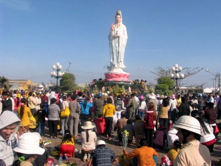 Phật bà Nam Hải nơi hành hương mùa Tết tại Bạc Liêu (ảnh Nhật Hồ)