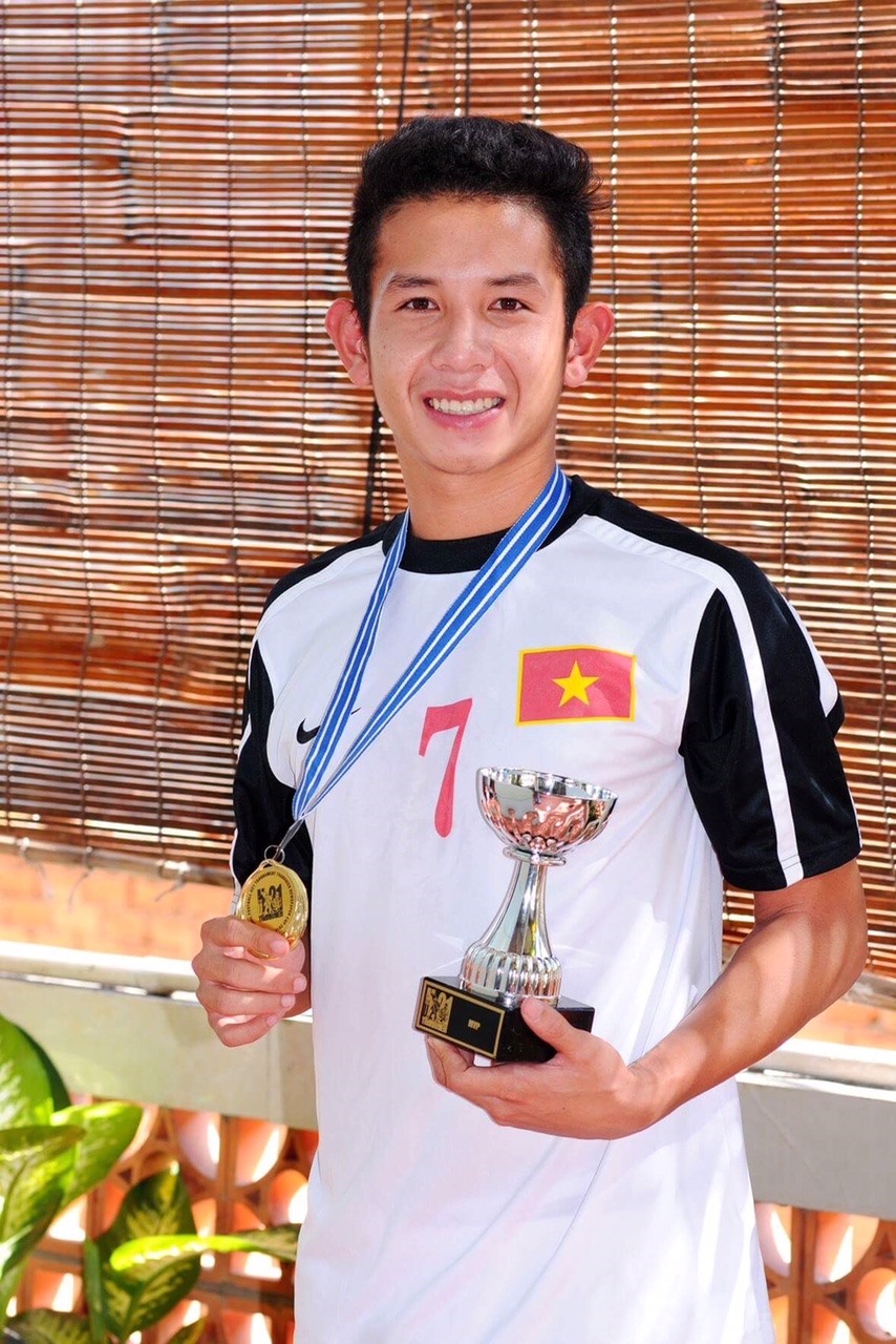 Cầu thủ Nguyễn Phong Hồng Duy. Ảnh: Quang Hùng