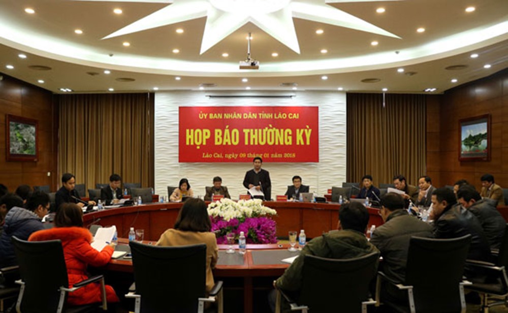 Buổi họp báo thường kỳ của UBND tỉnh Lào Cai. Ảnh: PK.