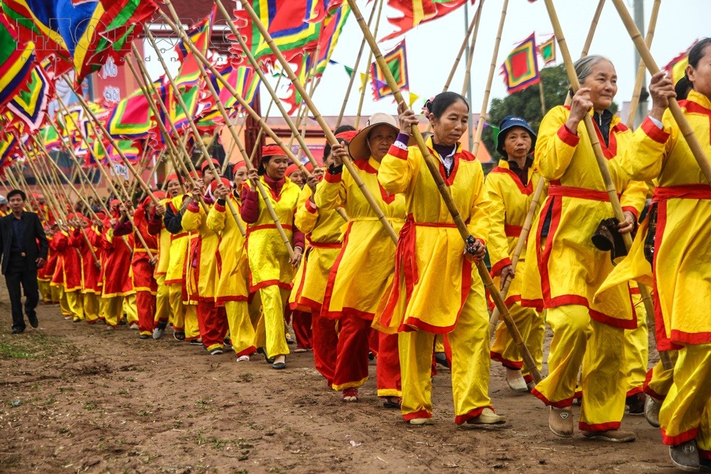 Đây là năm thứ 10 lễ Tịch điền được UBND huyện Duy Tiên (Hà Nam) duy trì, tổ chức nhằm quảng bá đến du khách trong và ngoài nước về những giá trị văn hóa truyền thống tiêu biểu, độc đáo của địa phương với hai phần: Phần lễ và phần hội.