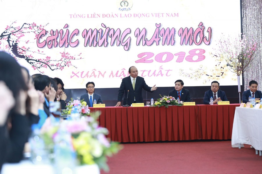 Thủ tướng Nguyễn Xuân Phúc phát biểu tại buổi thăm, chúc tết Tổng LĐLĐVN sáng 22.2.2018.Ảnh: HẢI NGUYỄN