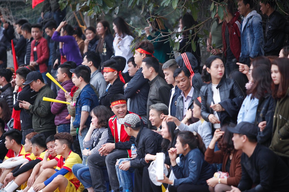 Giải đấu thu hút sự chú ý của người dân Triều Khúc.