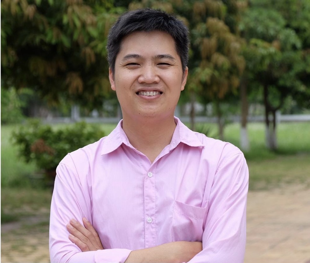 Giảng viên Nguyễn Văn Kết - khoa Kinh tế, Trường Cao đẳng Công nghệ và Thương mại Hà Nội