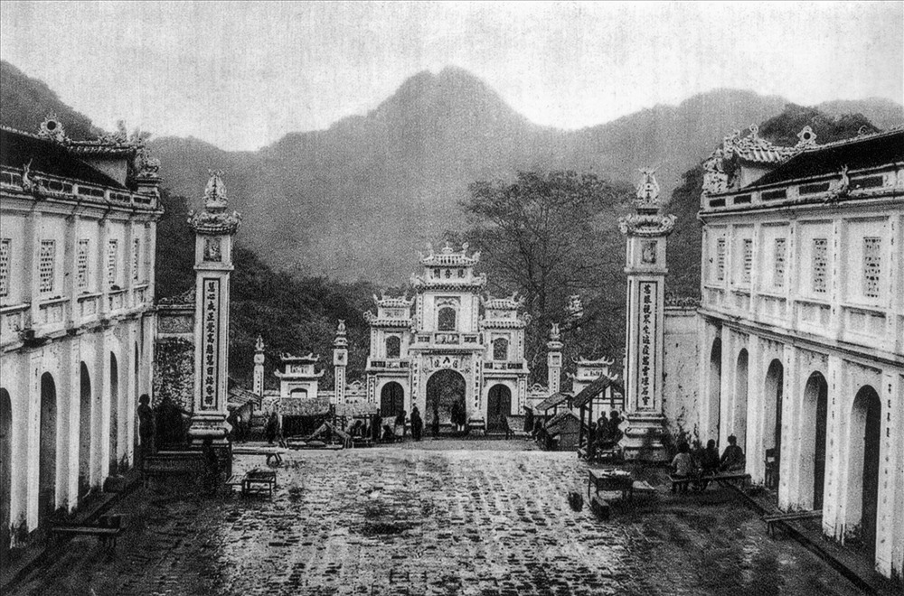 Chùa Thiên Trù - năm 1927