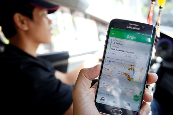 Uber, Grab sẽ được xem là ‘taxi điện tử’