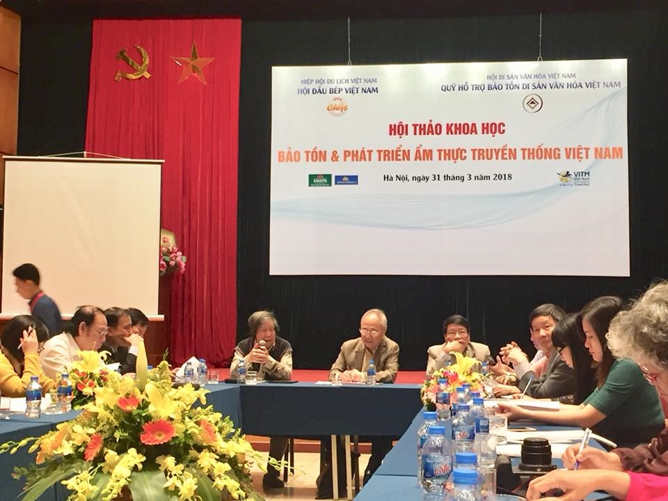 Toàn cảnh Hội thảo “Bảo tồn và phát triển Ẩm thực truyền thống Việt Nam”. Ảnh: PV
