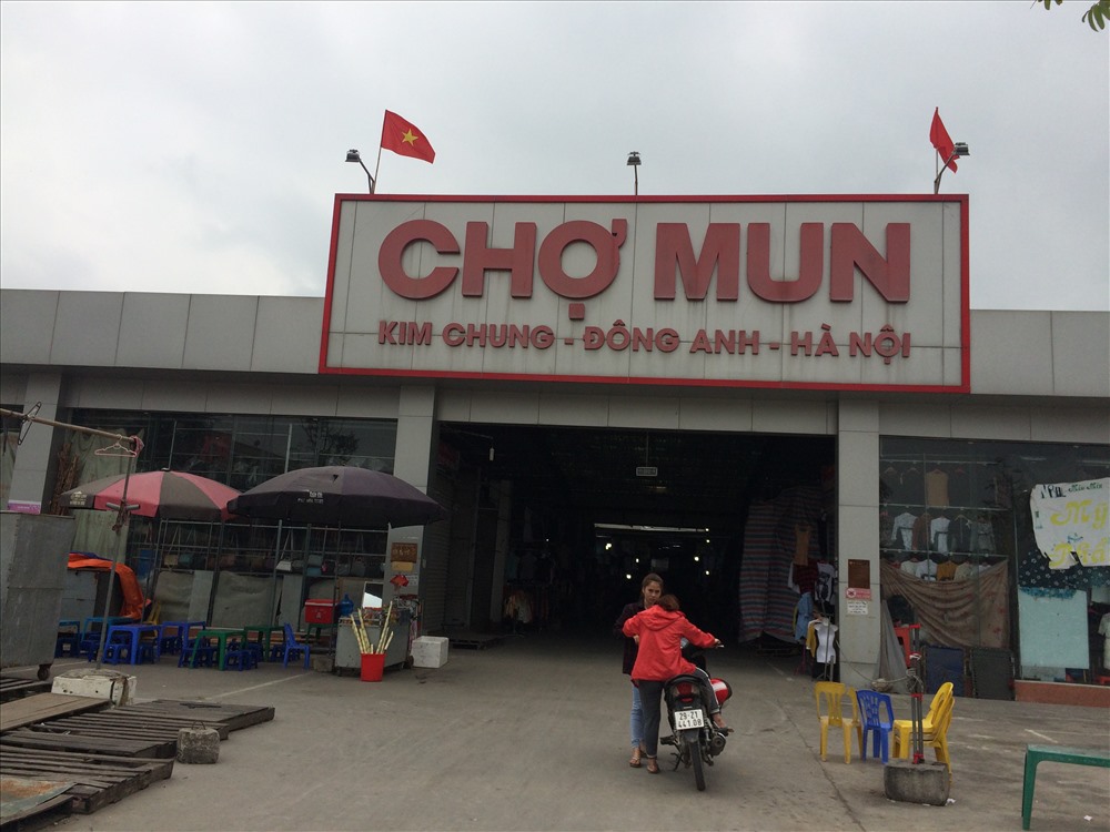 Theo nhiều công nhân, chợ Mun còn được họ gọi là “Chợ chiều” bởi CN đến đây chủ yếu vào buổi chiều để chuẩn bị bữa ăn cho gia đình. 