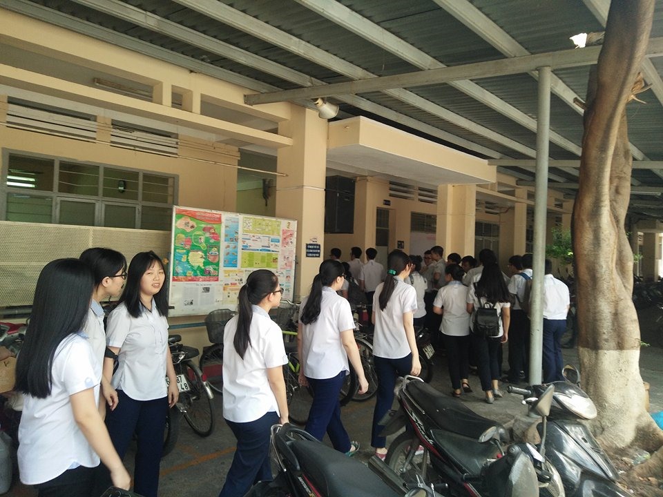Học sinh trường Nguyễn Khuyến.