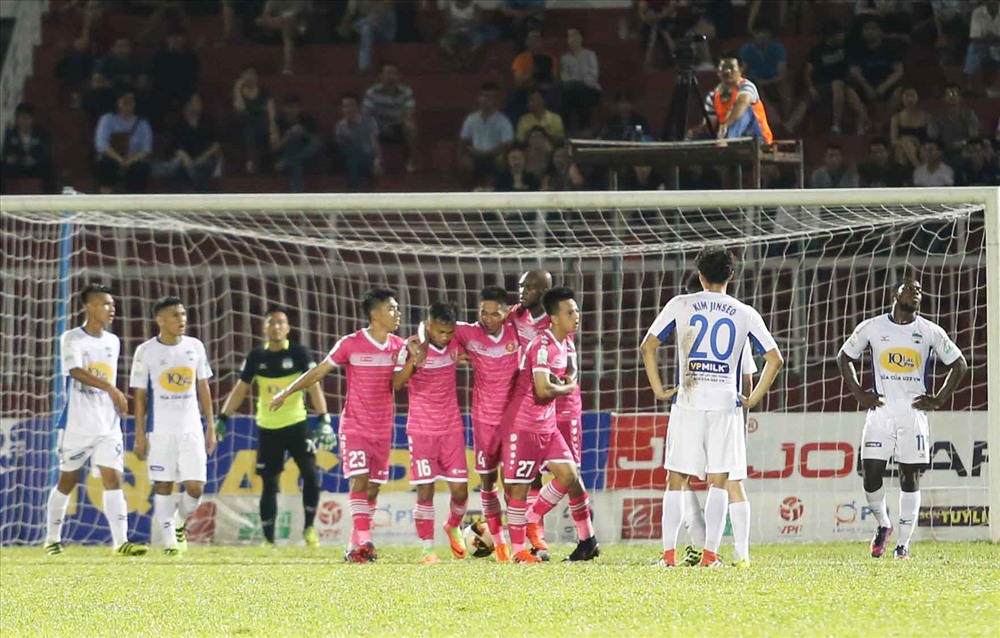 CLB Sài Gòn có chiến thắng đầu tiên ở sân chơi V.League sau 5 vòng đấu. Ảnh: G.L