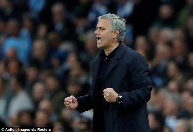 Mourinho đang có thành tích tốt hơn mùa trước. Ảnh: Reuters.