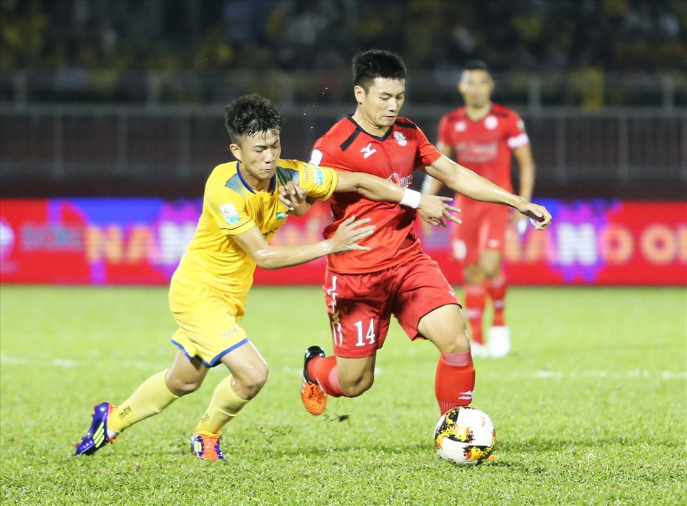 Văn Đức là tuyển thủ U23 Việt Nam có màn trình diễn ấn tượng nhất ở V.League 2018 đến thời điểm hiện tại. Ảnh: G.L