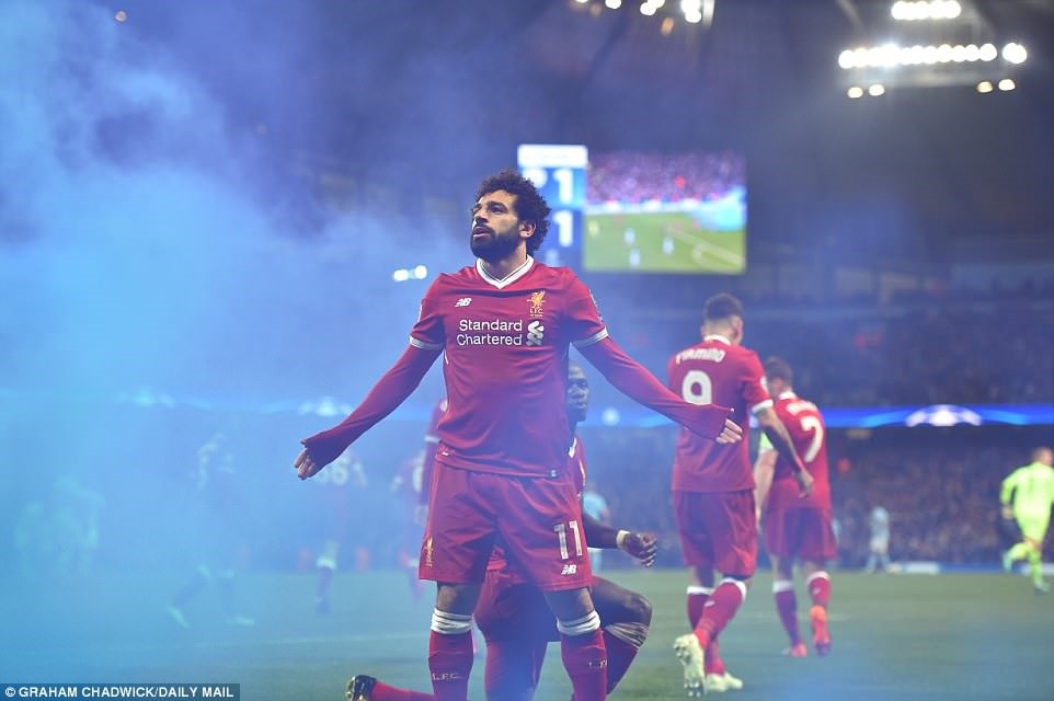 Salah sẽ chạm trán đội bóng cũ AS Roma tại bán kết UEFA Champions League mùa này. Ảnh: Daily Mail.
