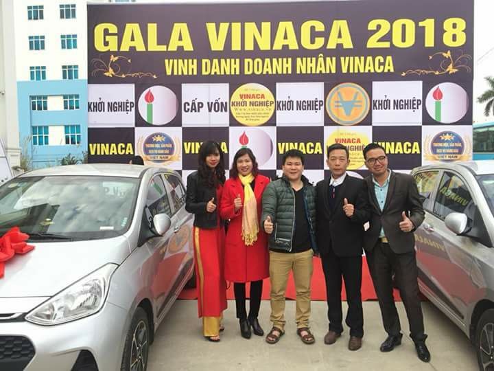 Để lôi kéo người dân tham gia, Cty Vinaca đưa ra các hình thức thưởng như cấp xe bán tải, tặng xe ô tô cho các đại lý, khởi nghiệp viên có thành tích xuất sắc... 