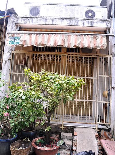 Căn nhà nơi xảy ra vụ án con sát hại cha mẹ tại quận Bình Tân (TP.HCM)