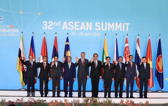 Thủ tướng Nguyễn Xuân Phúc dự Phiên khai mạc Hội nghị Cấp cao ASEAN lần thứ 32. (Ảnh: Thống Nhất/TTXVN)