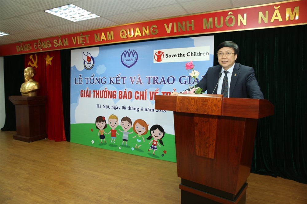 Phó Chủ tịch Thường trực Hội Nhà báo Việt Nam