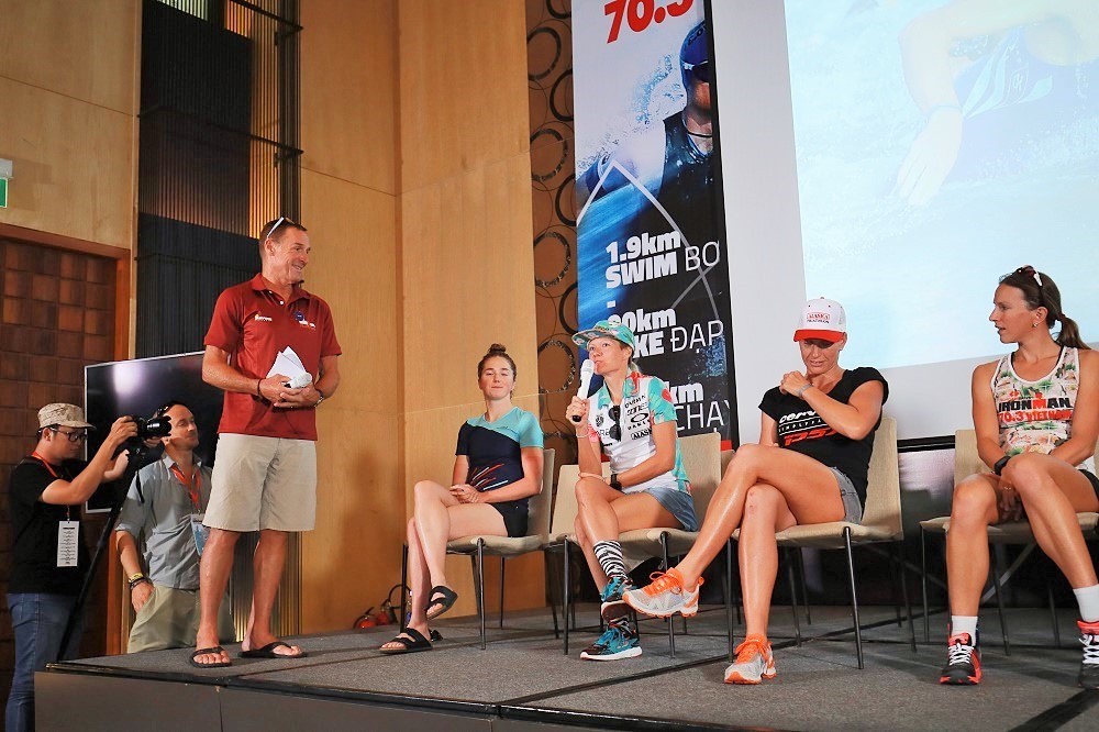 Các vận động viên chuyên nghiệp chia sẻ về quá trình tập luyện để chinh phục những thách thức của Ironman 70.3
