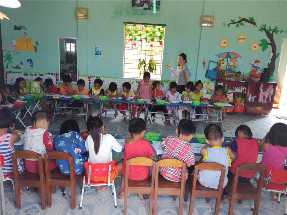 Lớp học ở điểm trường mầm non Khe Đá, thị trấn Lao Bảo, huyện Hướng Hóa, tỉnh Quảng Trị. 