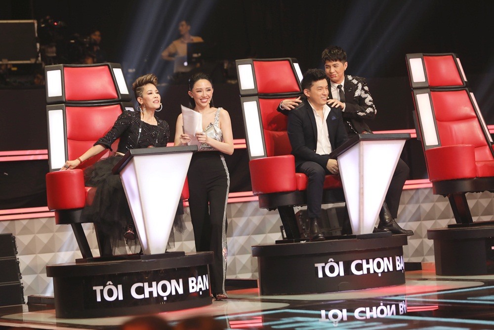 The Voice 2018 có den huấn luyện viên “khủng” gồm ca sĩ Thu Phương, Lam Trường, Tóc Tiên và Noo Phước Thịnh. Ảnh: BTC. 
