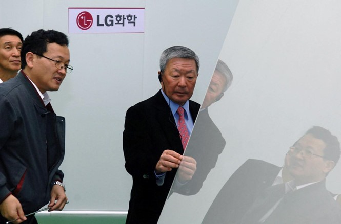 Chủ tịch Tập đoàn LG, ông Koo Bon Moo. Ảnh: Reuters.