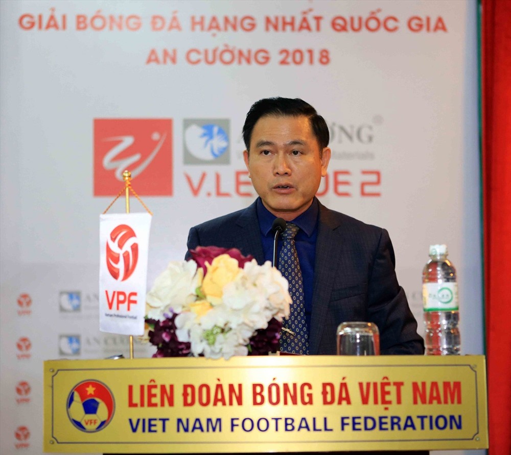 Chủ tịch VPF Trần Anh Tú khẳng định không can thiệp vào việc ông Hùng ứng củ vào VFF khóa tới.