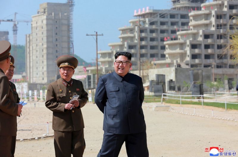 Ông Kim Jong-un đã chỉ đạo hoàn thành khu phức hợp này vào ngày 15.4.2019  để đánh dấu kỷ niệm ngày sinh nhật cố lãnh đạo Triều Tiên Kim Nhật Thành. Ảnh: KCNA/AP