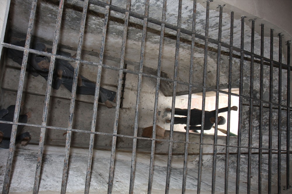 Khu chuồng cọp trong hệ thống nhà tù Côn Đảo do Pháp xây dựng. Ảnh: TTXVN