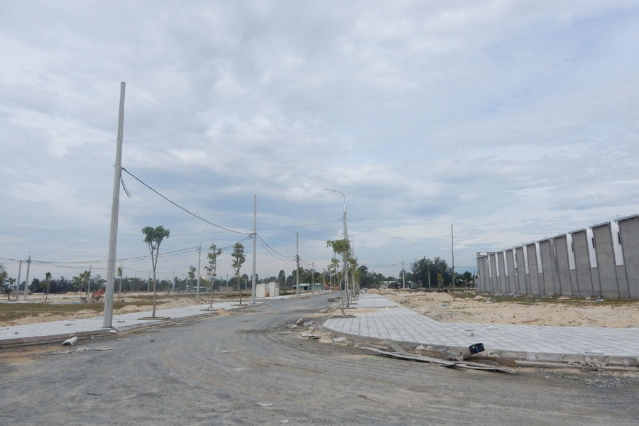  Dự án đô thị tại Điện Ngọc, Điện Bàn được rao bán sôi động, giá trên 1 tỉ đồng/nền 100m2 nhưng toàn đất trống.
