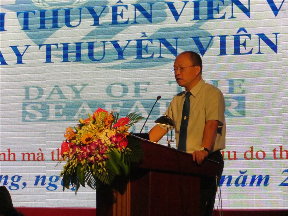 TS Bùi Thiên Thu, Phó Cục trưởng Cục Hàng hải Việt Nam phát biểu tại hội nghị. Ảnh: TN