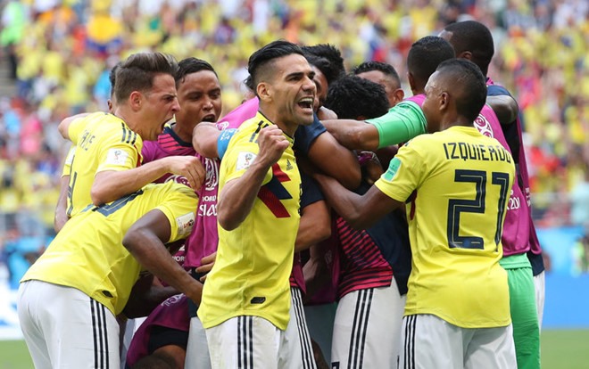 Các cầu thủ Colombia vỡ òa hạnh phúc sau bàn gỡ hòa trước tuyển Nhật Bản. (Ảnh: FIFA)