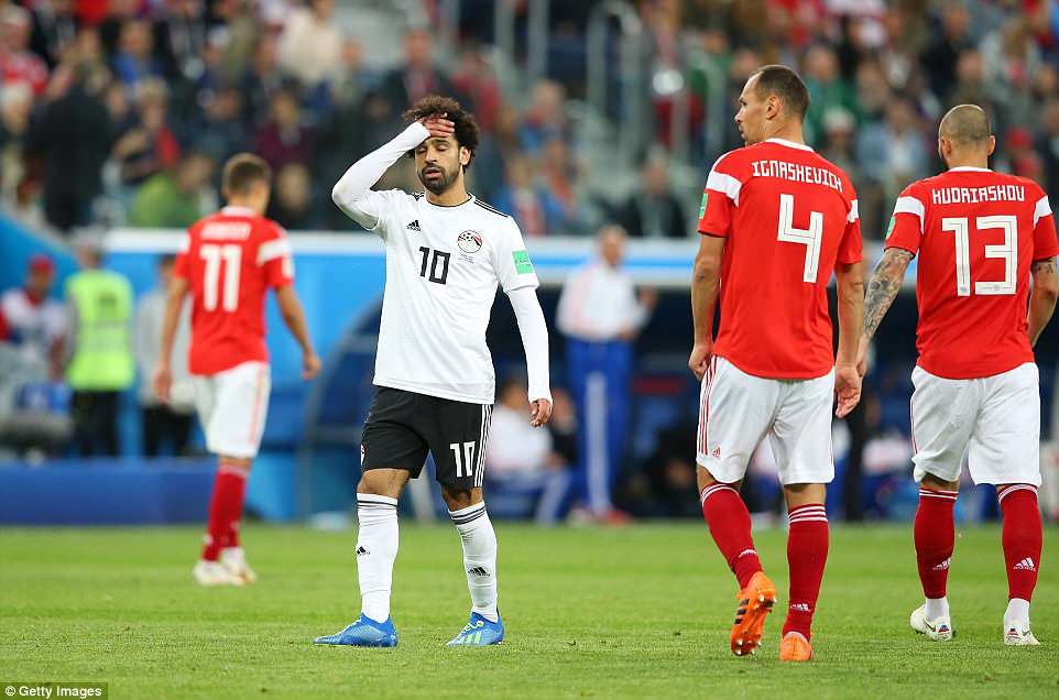 Salah đã có trận đấu đầu tiên ở World Cup đầy nghiệt ngã. Ảnh: Dailymail