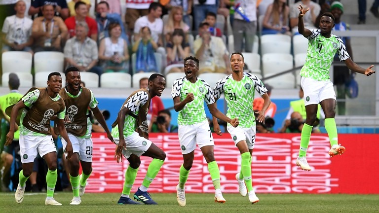 Nigeria có lợi thế khi gặp Argentina lượt cuối