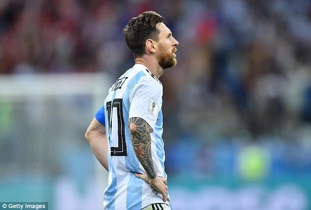 Cửa đi tiếp cho Messi và Argentina vẫn còn. Ảnh: Getty.
