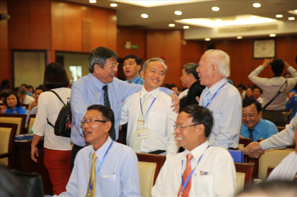 Ông Trần Thanh Hải gặp gỡ các đại biểu tham dự Đại hội