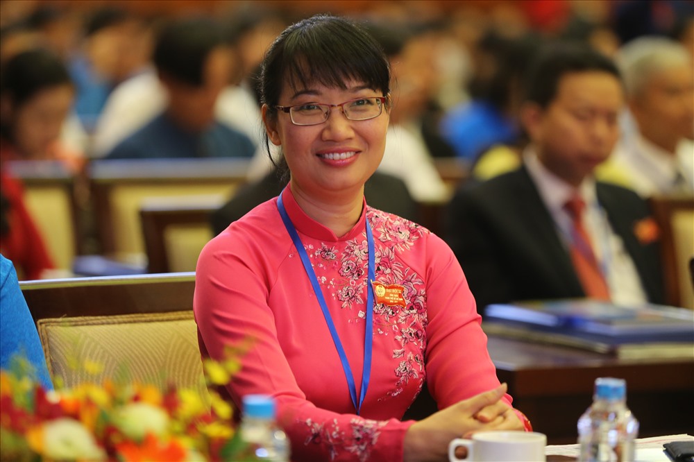 Bà Trần Thị Diệu Thuý tái đắc cử vị trí Chủ tịch LĐLĐ TPHCM khoá XI